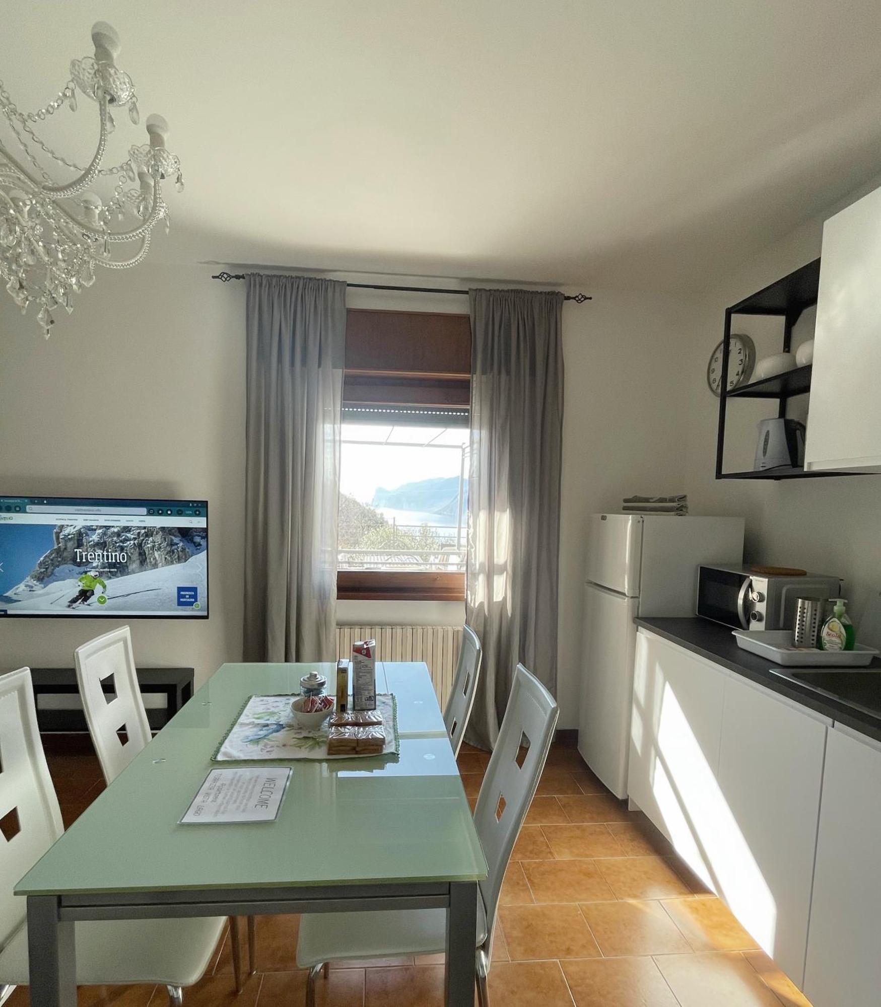 Viewlake Apartment Torbole Sul Garda Exterior photo
